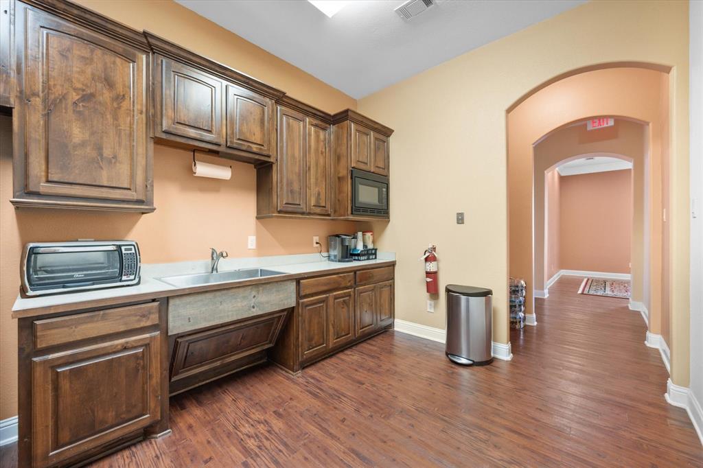 Smith W Add - Commercial Sale