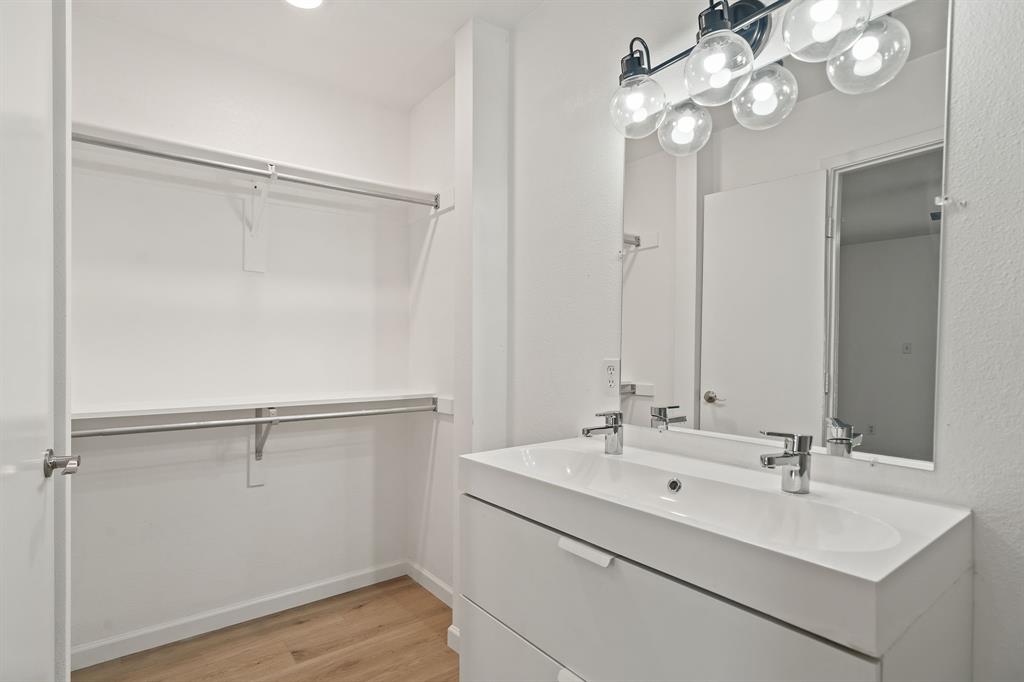 Howard U Freeman 11 1st Inst Rev - Residential