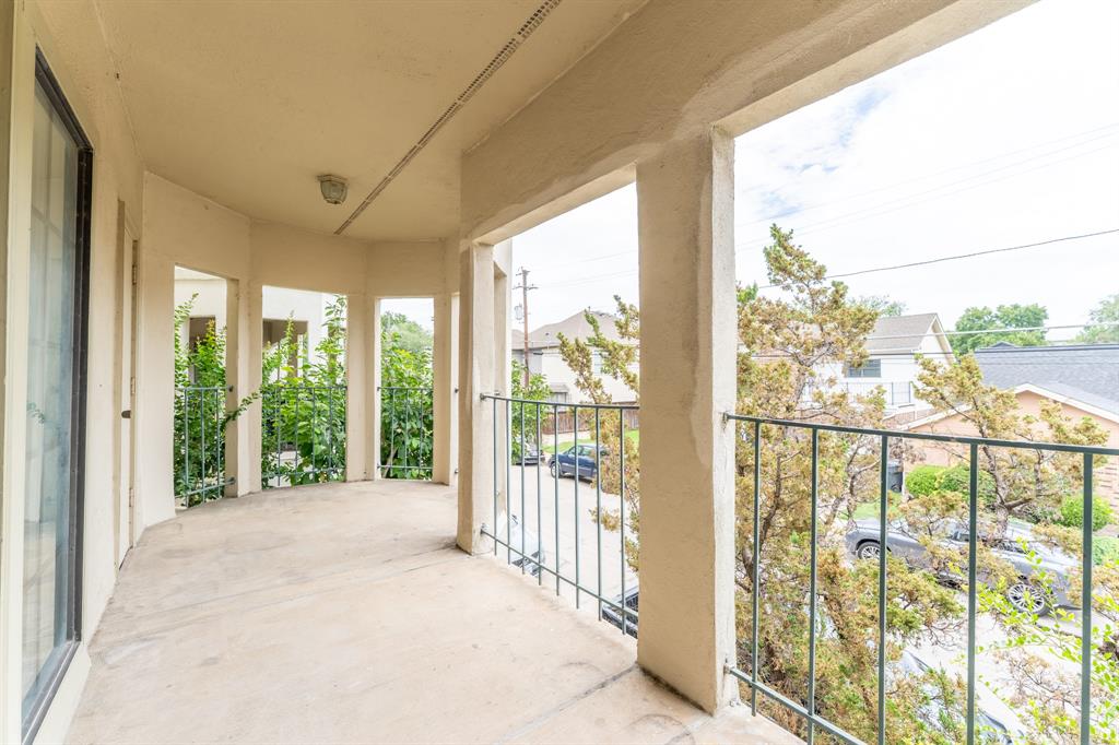 Bryan Place Condo - Residential