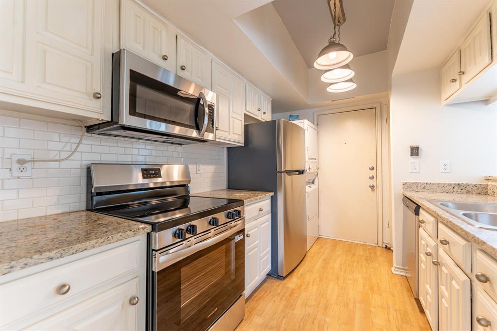 Bryan Place Condo - Residential