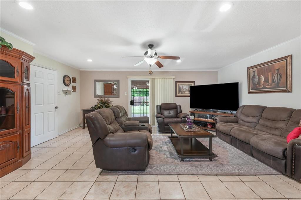 Seventh Instl Spg Oaks Add - Residential