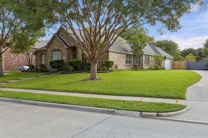 408 Michael Drive Murphy TX 75094