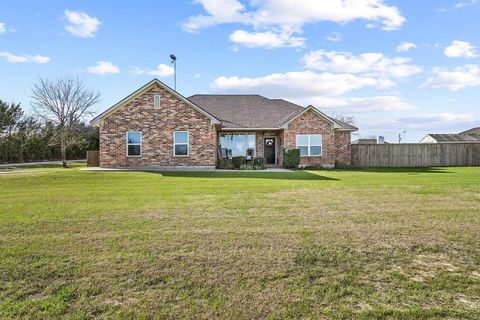 Photo of 100 BOIS D ARC Circle, Trenton, TX 75490 (MLS # 21154859)