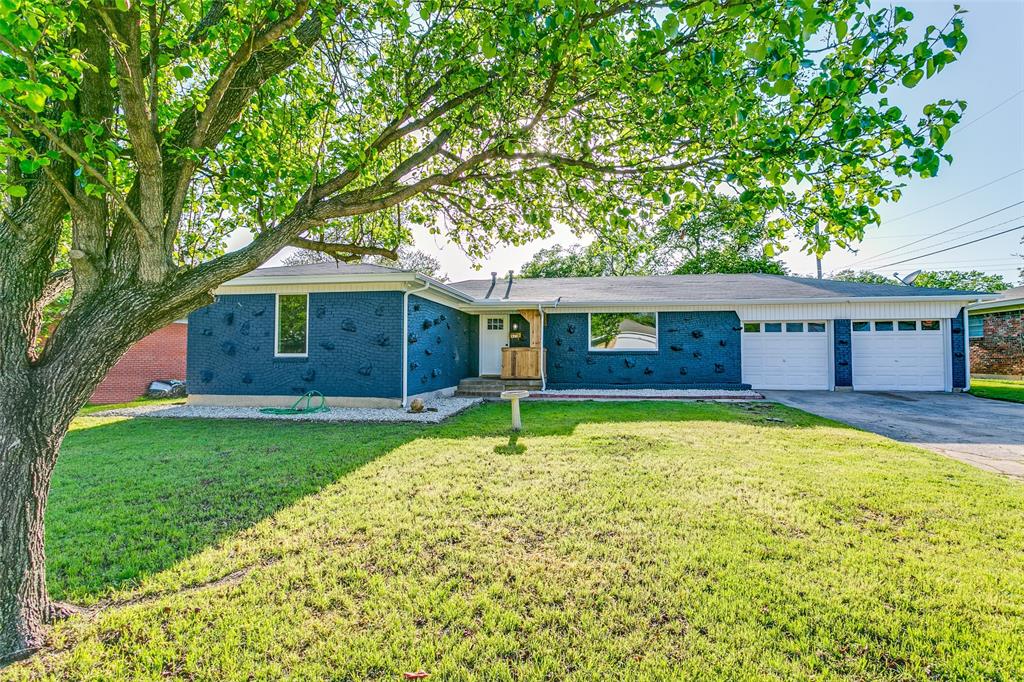 425 Ridgecrest Drive