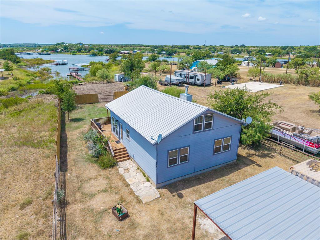 185 Lakeview Drive