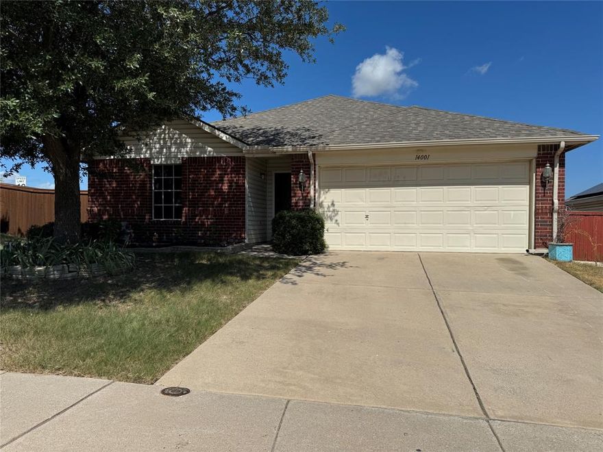 Big Reduced Price to sell, Very nice home sitting on a large corner lot that features an open floor plan, 3 bedroom with a study, granite kitchen counter top, 2 bathroom has been upgraded to a walk in shower, very large backyard is great for many outdoor activities. Please no blind offer