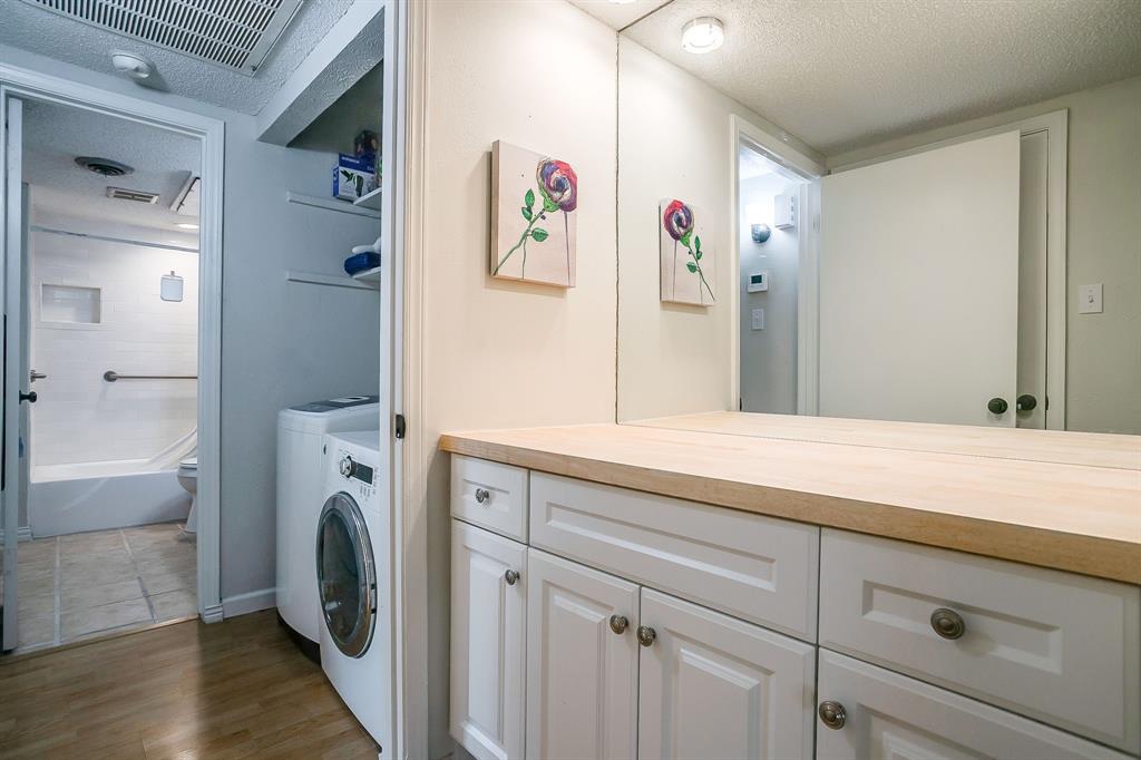 Royale Orleans North Condo - Residential