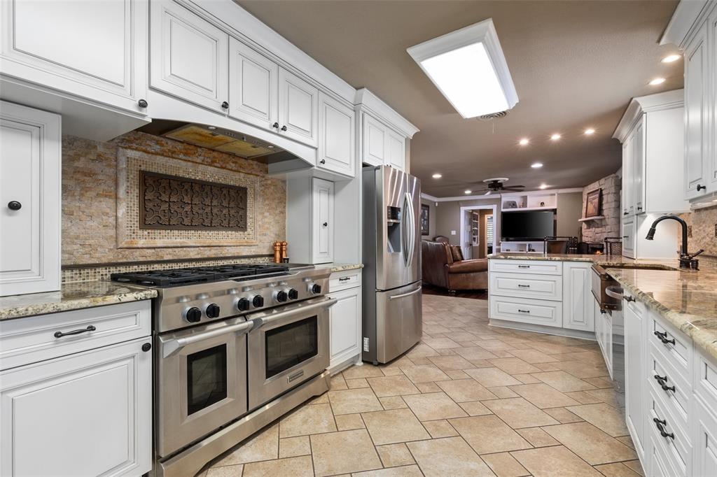 6817 Woodstock Road