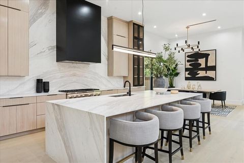 7111 Coronado Avenue Dallas TX 75214