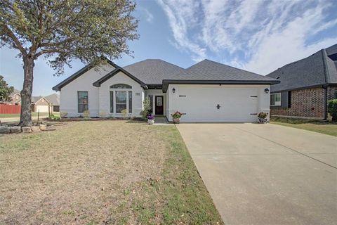 332 Delaware Street Burleson TX 76028