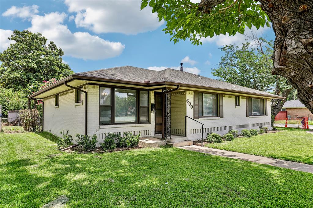 600 Westwood Drive