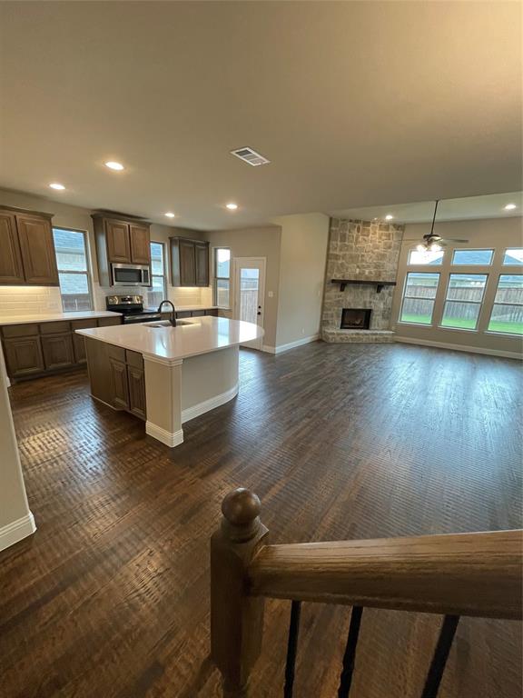 3278 Glorioso Drive
