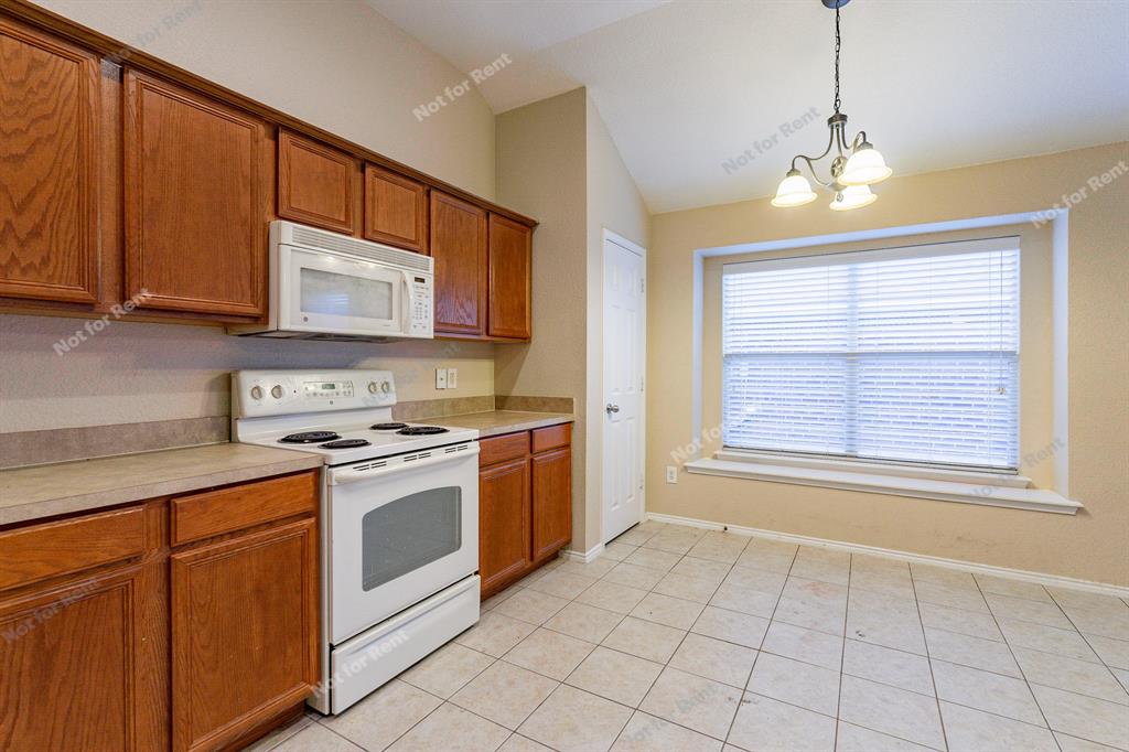 Mistletoe Hill Ph I & II - Residential