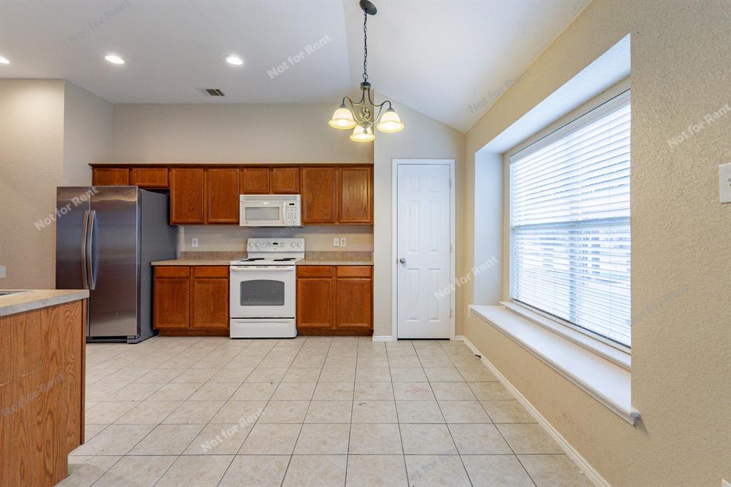 Mistletoe Hill Ph I & II - Residential