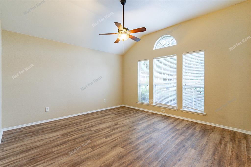 Mistletoe Hill Ph I & II - Residential