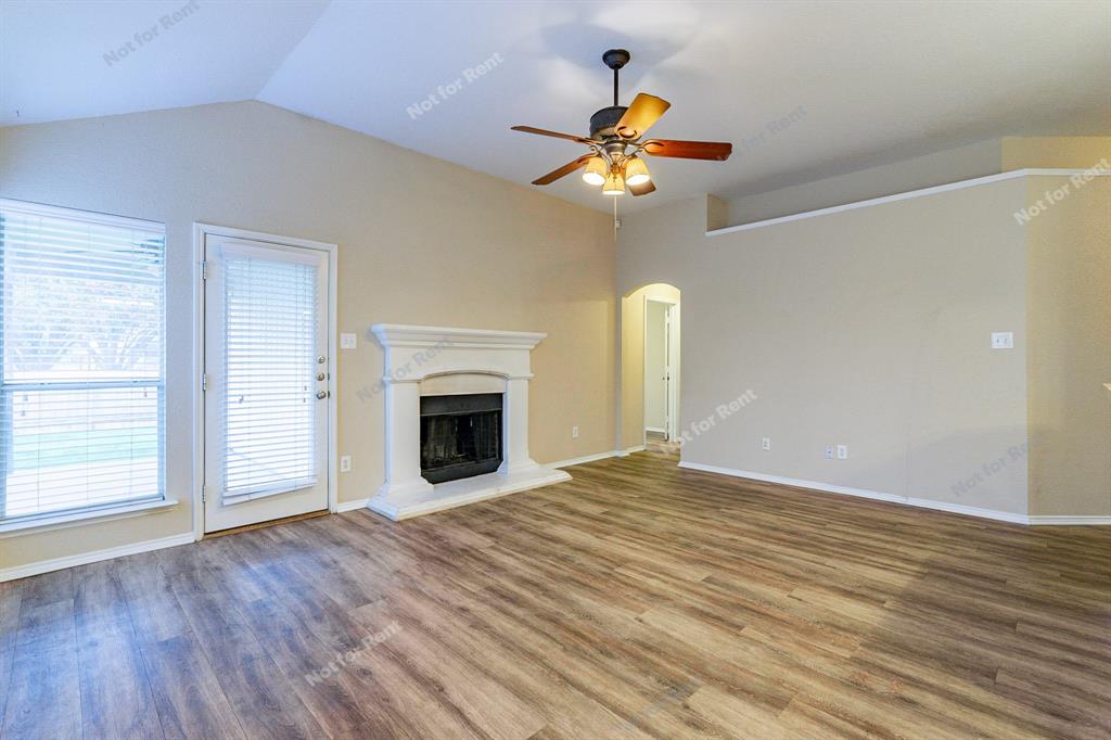 Mistletoe Hill Ph I & II - Residential