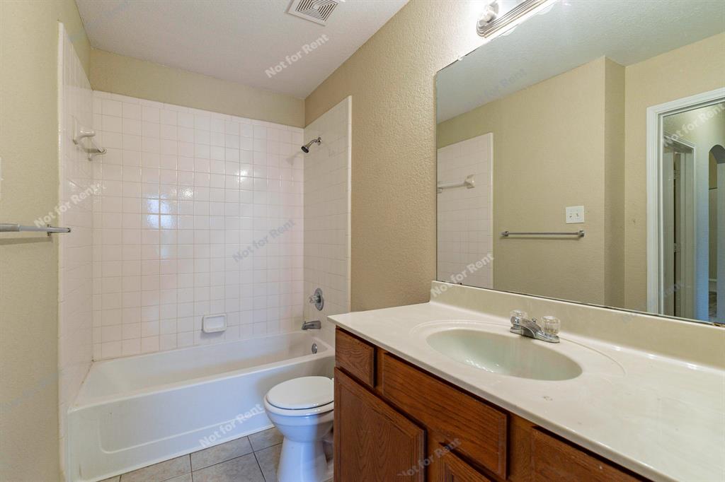 Mistletoe Hill Ph I & II - Residential