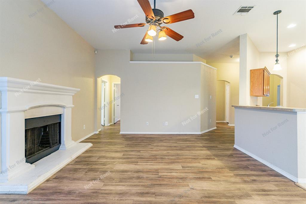 Mistletoe Hill Ph I & II - Residential