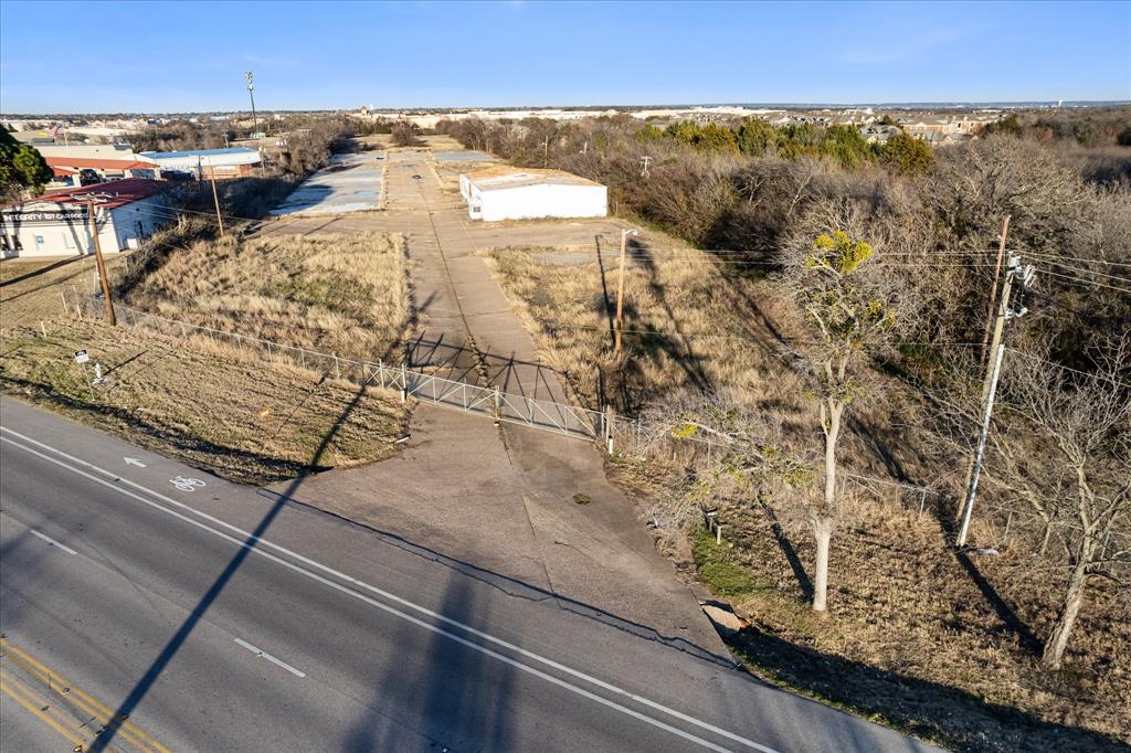 1502 Highway 157 N