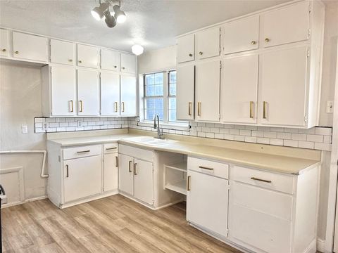 Tiny photo for 4517 Sherwood Drive, Mesquite, TX 75150 (MLS # 21197474)