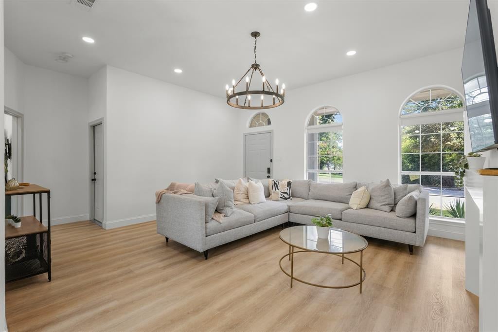 314 E Center Street