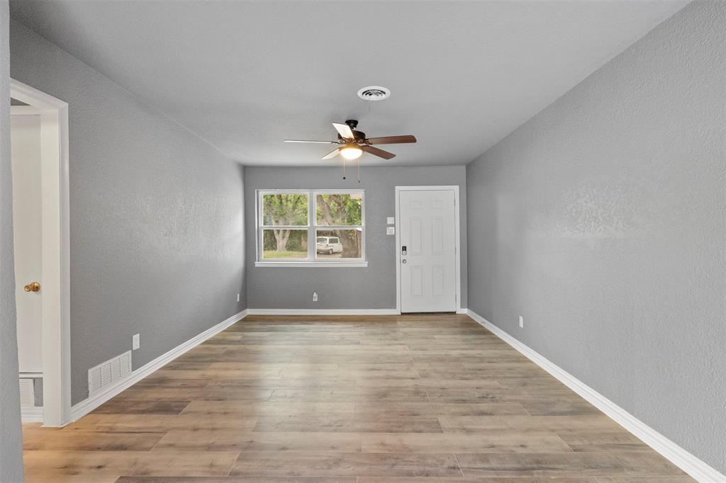 121 Roma Drive