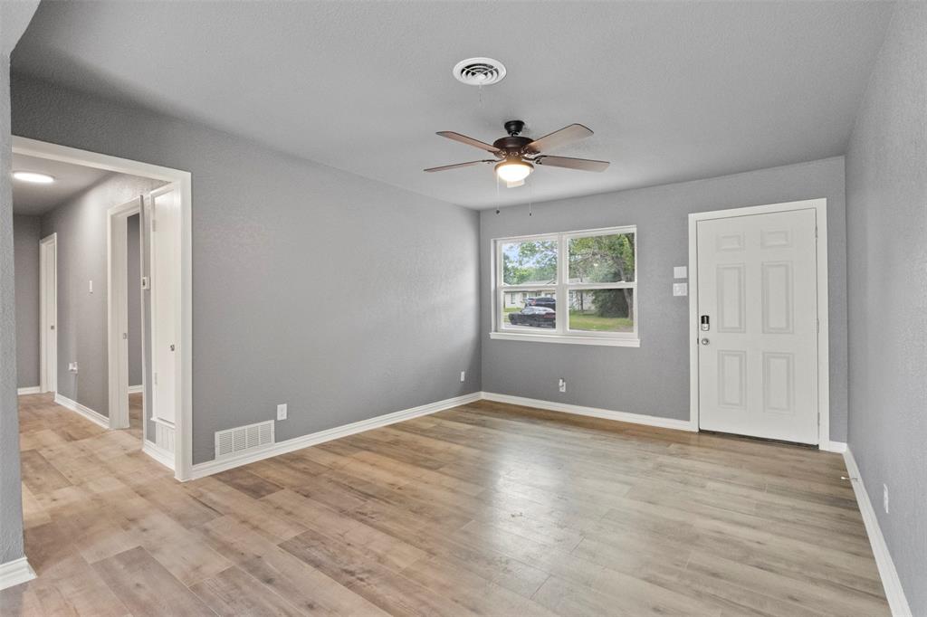 121 Roma Drive
