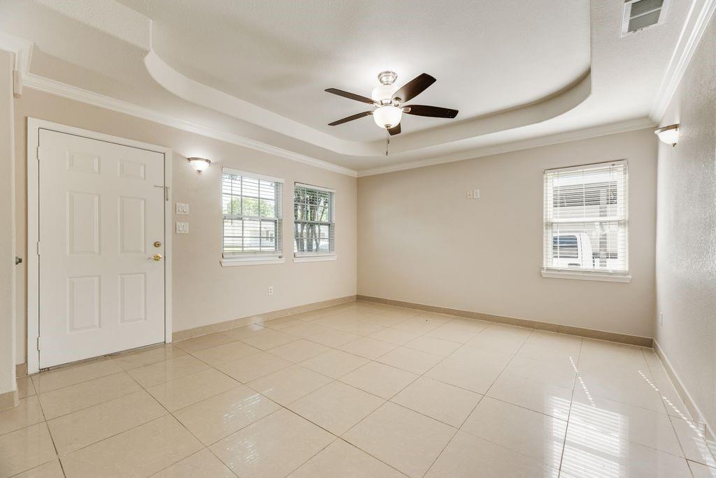 121 Dallas Drive