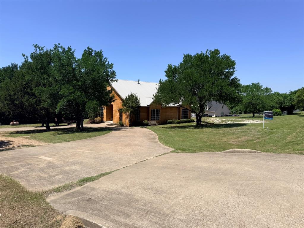 Twin Lakes Estate - Residential