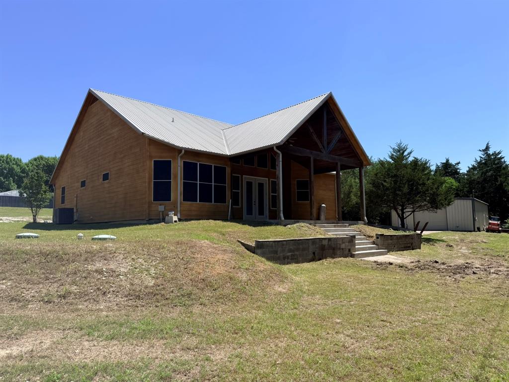Twin Lakes Estate - Residential