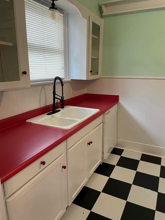 Bellevue Hill Add - Residential Lease