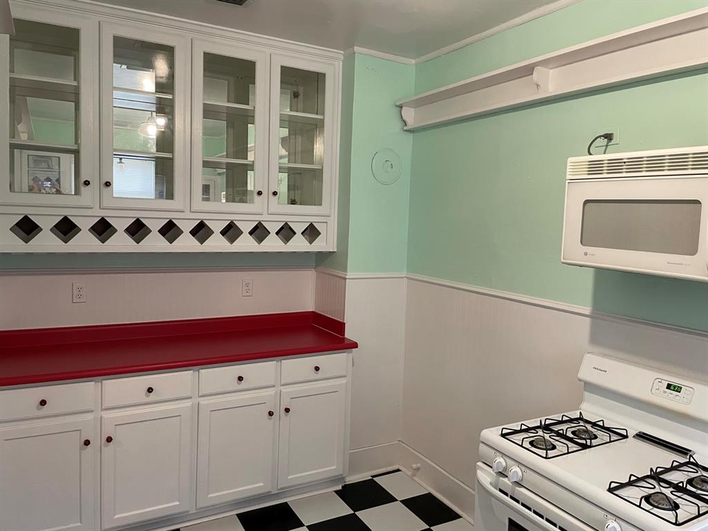 Bellevue Hill Add - Residential Lease