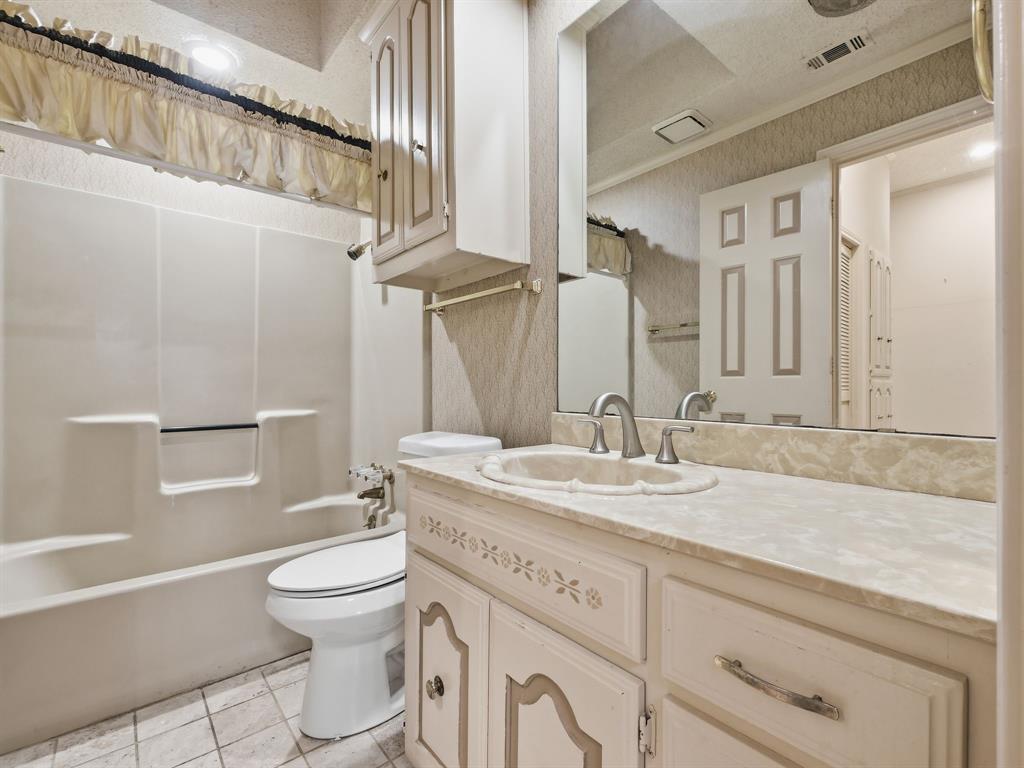 Woodbridge 03 - Residential