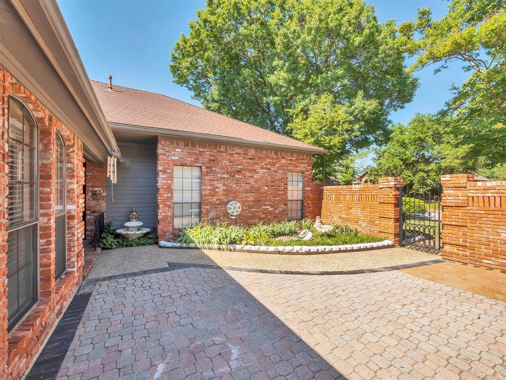 Woodbridge 03 - Residential