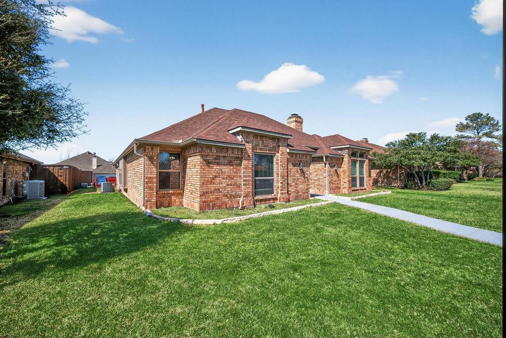 2229 Country Valley Road