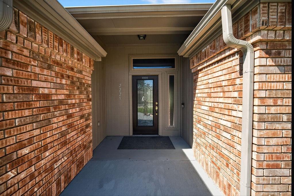 2229 Country Valley Road