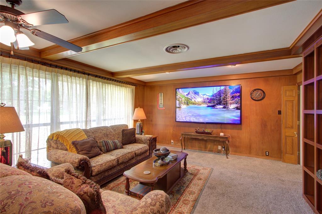 Country Club - Residential