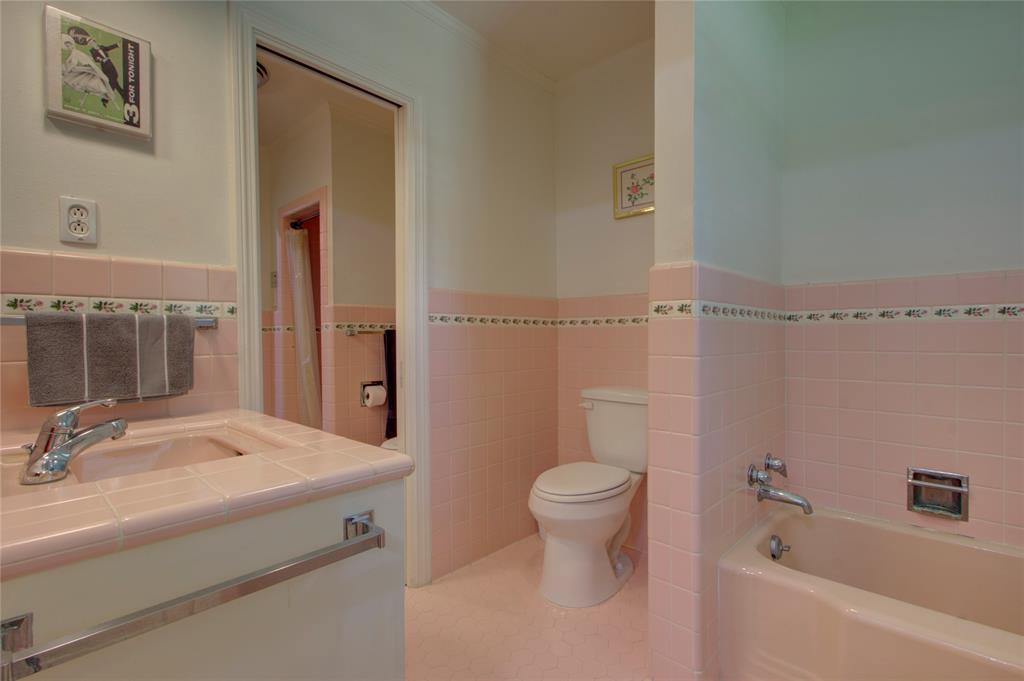 Country Club - Residential