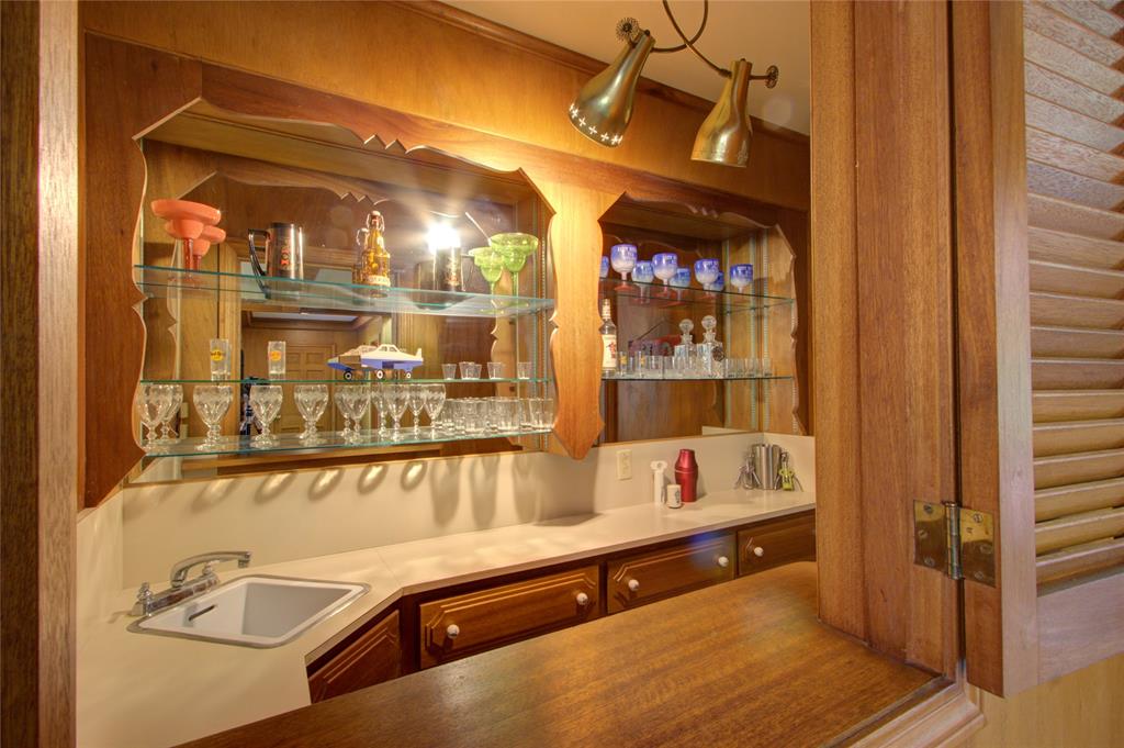 Country Club - Residential