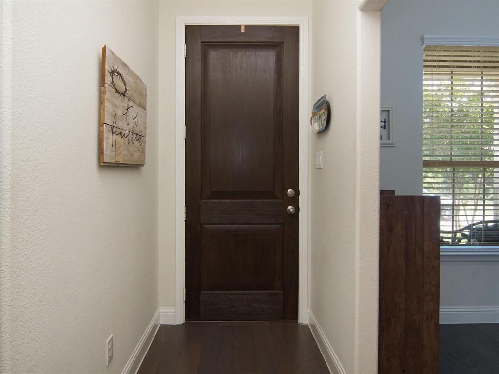 Photo of 721 10th Street, Argyle, TX 76226 (MLS # 21149146)