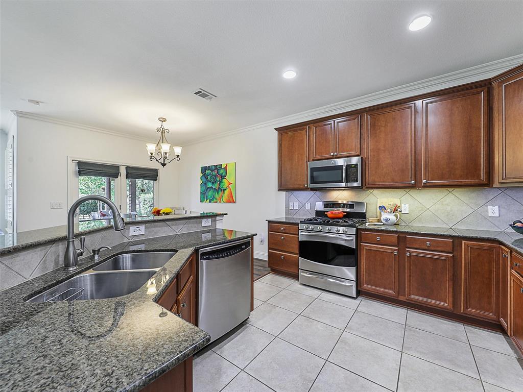 Frisco Lakes By Del Webb Villa - Residential