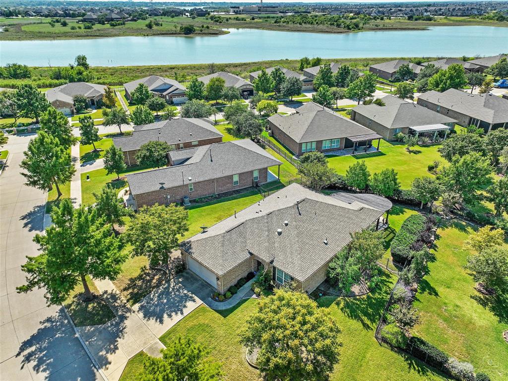 Frisco Lakes By Del Webb Villa - Residential