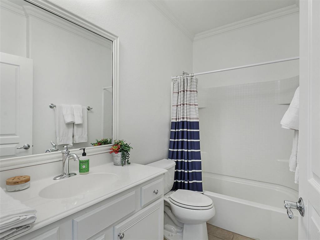 Frisco Lakes By Del Webb Villa - Residential