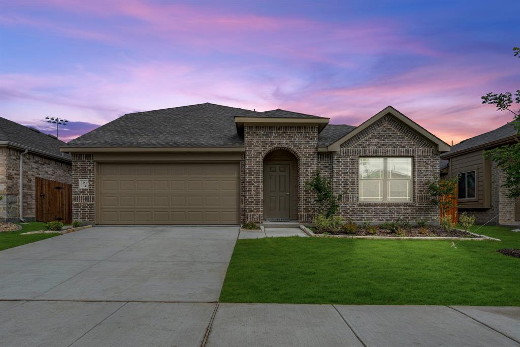 3251 Blossom Trail