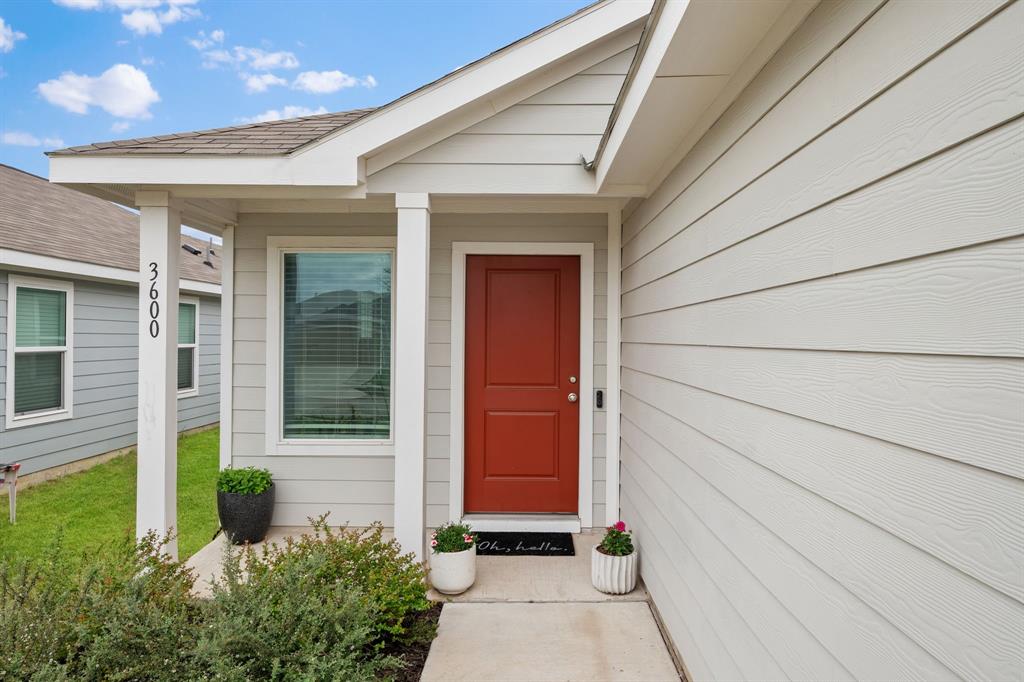 3600 Esperanza Street