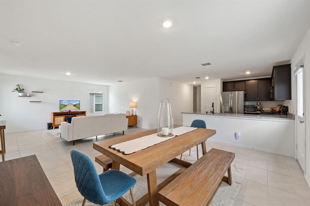 3600 Esperanza Street