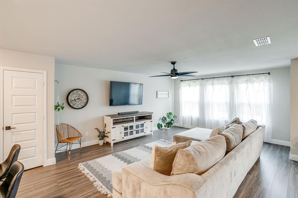 Villages Mayfieid - Residential