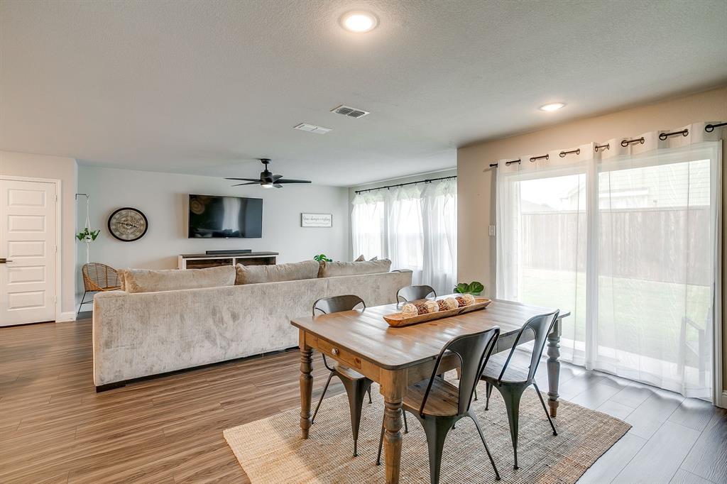 Villages Mayfieid - Residential