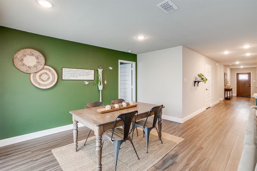 Villages Mayfieid - Residential