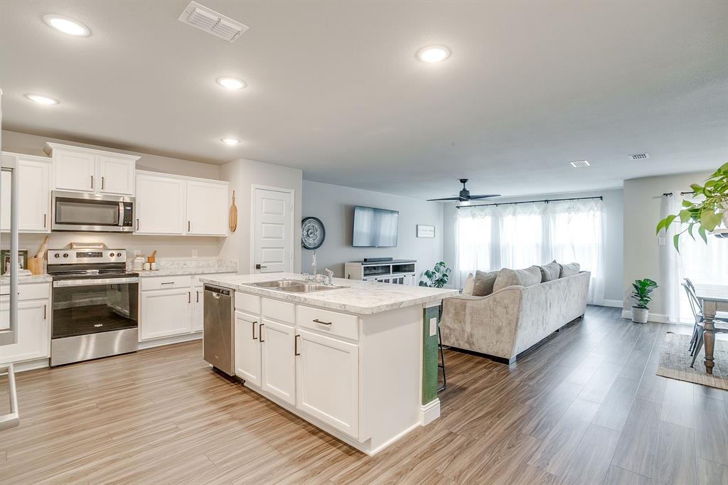 Villages Mayfieid - Residential